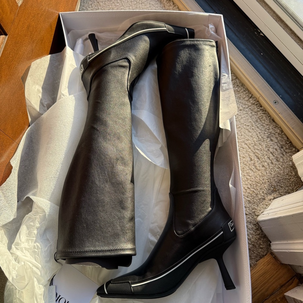 Christian Dior D-Motion Heeled Boots